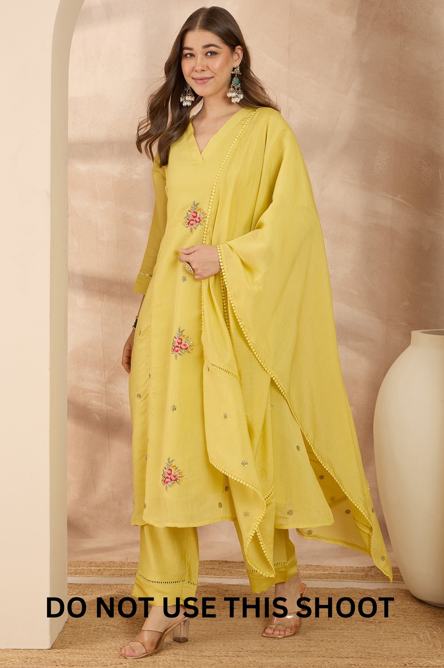 Women Yellow Mul Chanderi Embroidered Thread Work Kurta Pant Dupatta Set