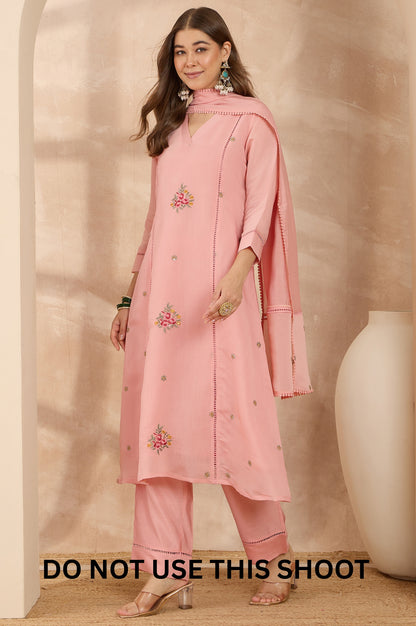 Women Pink Mul Chanderi Embroidered Thread Work Kurta Pant Dupatta