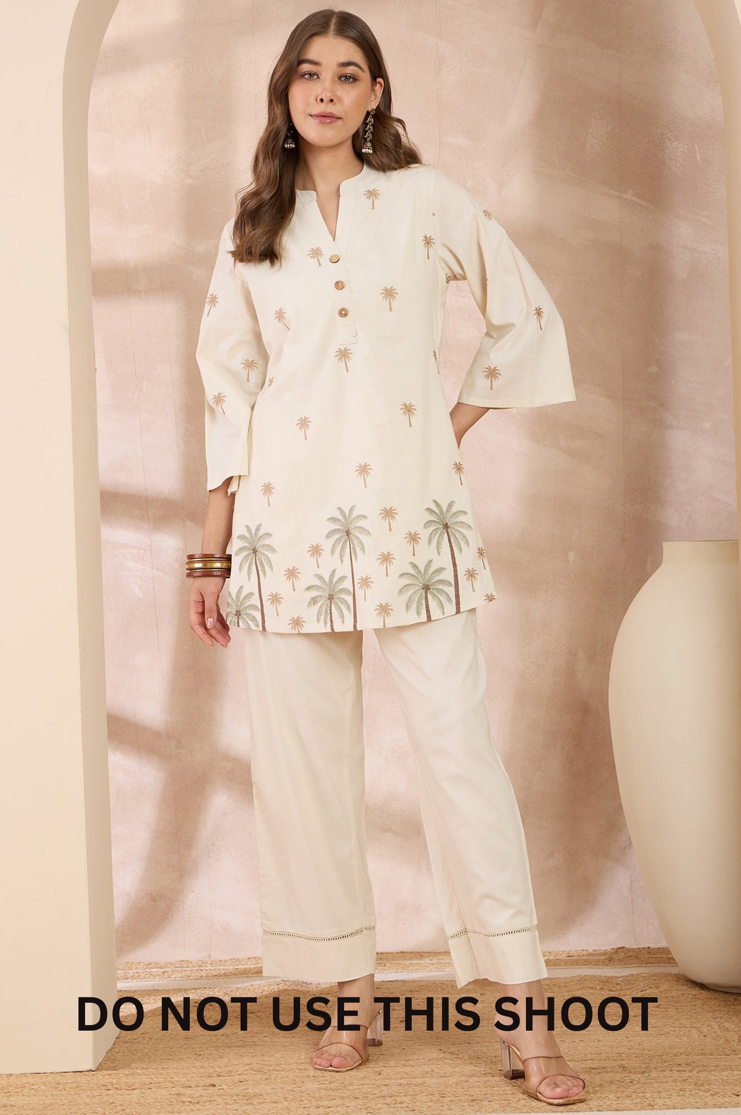 Women Off White Cotton Blend Embroidered Tunic Co-ord Set