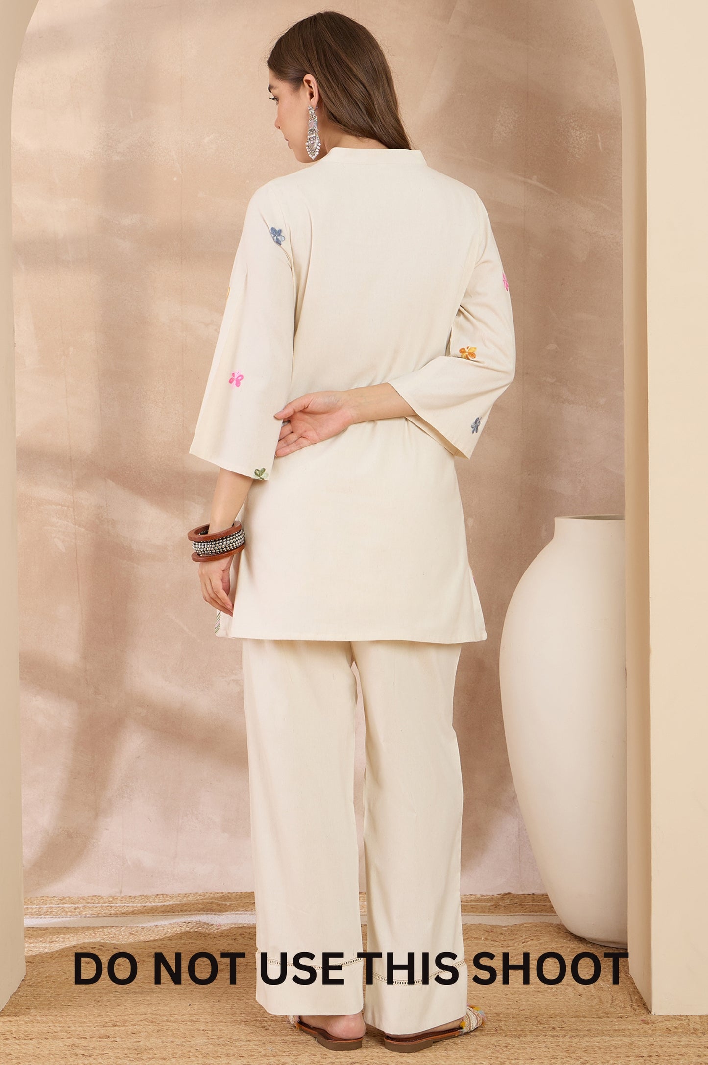Women White Cotton Flex Chain Stitch Embroidered Tunic Co-ord Set