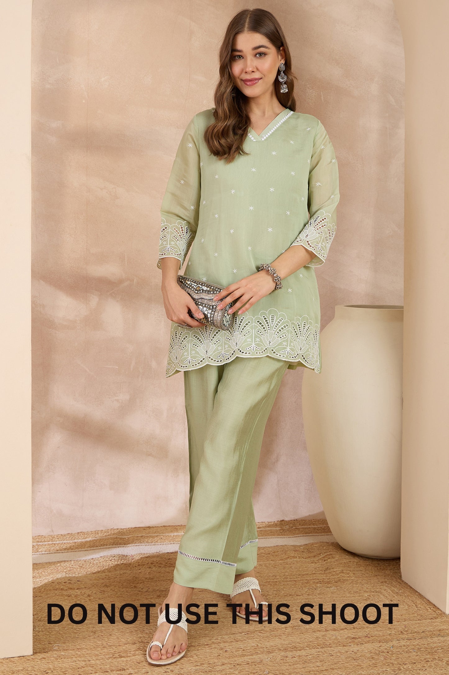 Women Pista Green Mul Chanderi Schiffly Work Tunic Pant Co-ord Set