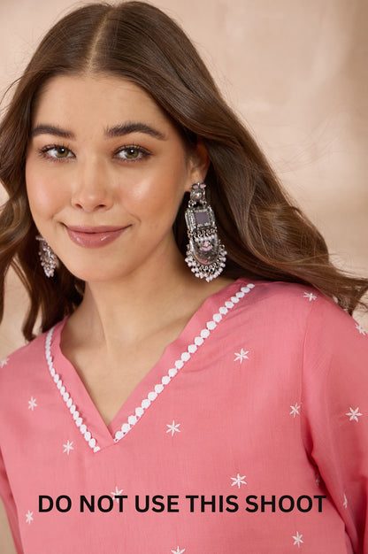 Women Peach Mul Chanderi Schiffly Work Tunic Pant Co-ord Set