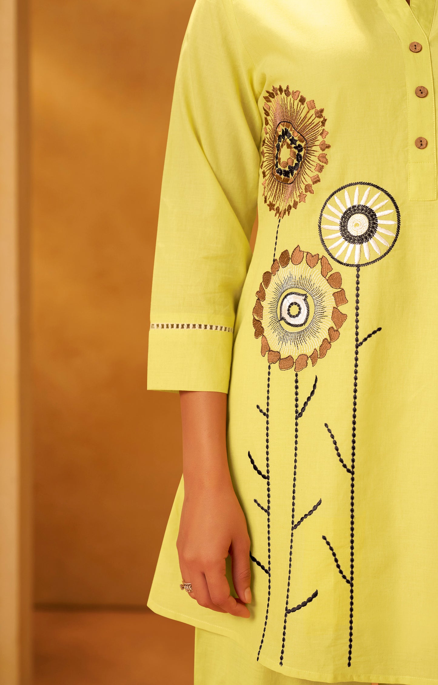 Women Yellow Pure Cotton Embroidered Straight Kurta Co-Ord Set