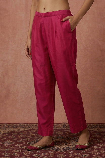 Dresoul Chinnon Embroidered Kurta Set