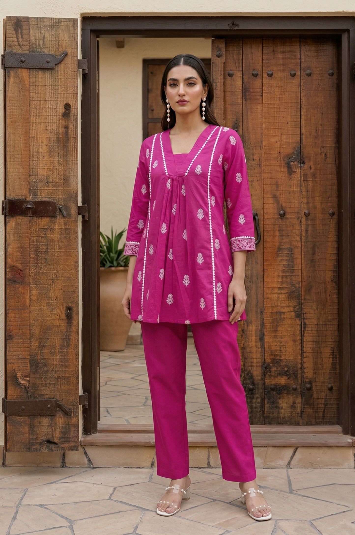 Dresoul Pure Cotton Embroidered Co-Ord Set
