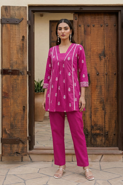 Dresoul Pure Cotton Embroidered Co-Ord Set