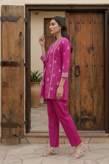 Dresoul Pure Cotton Embroidered Co-Ord Set