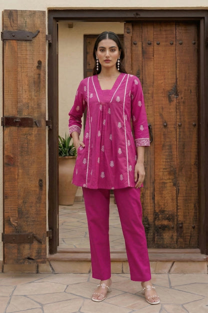 Dresoul Pure Cotton Embroidered Co-Ord Set