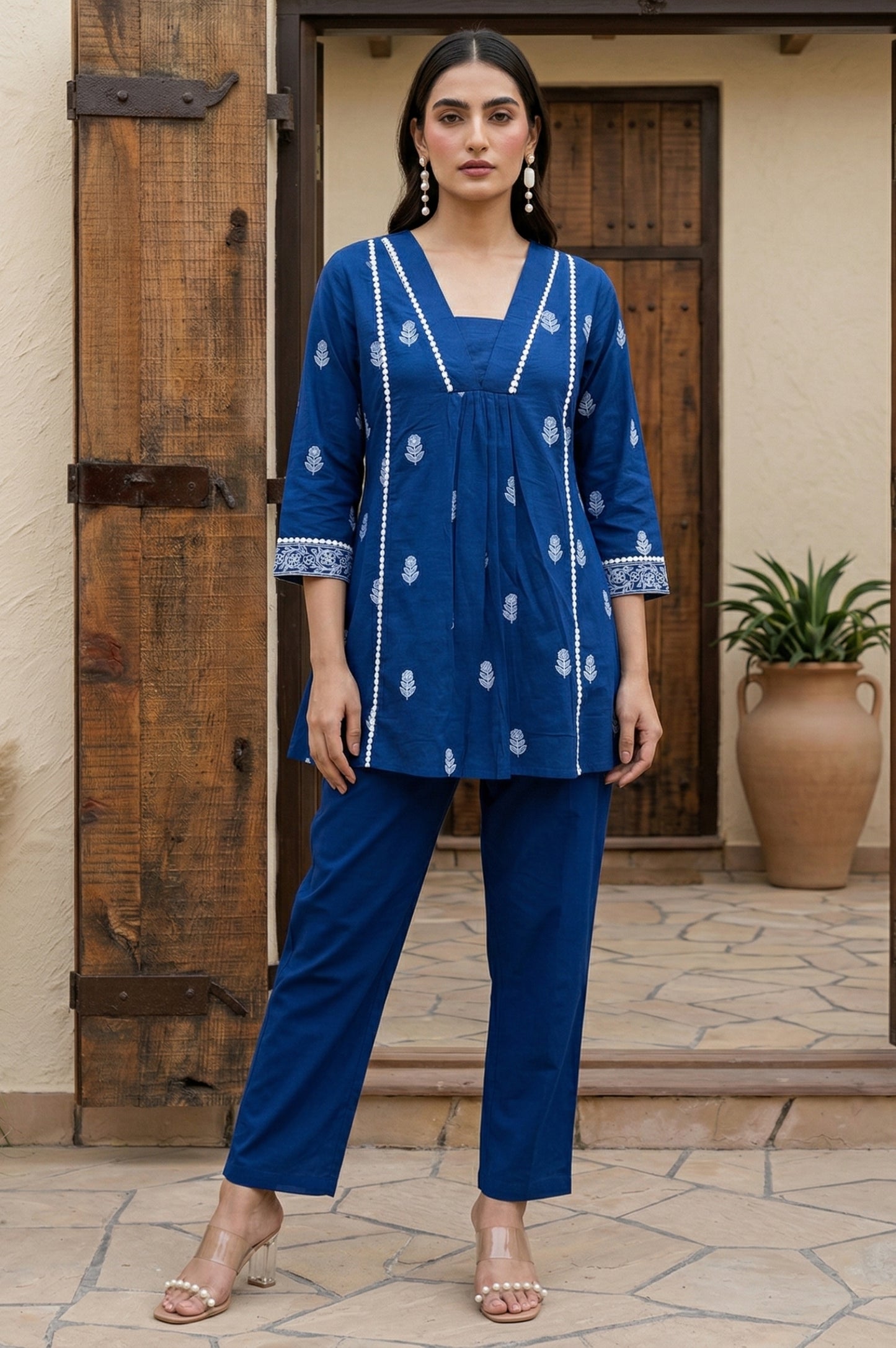 Dresoul Pure Cotton Embroidered Co-Ord Set
