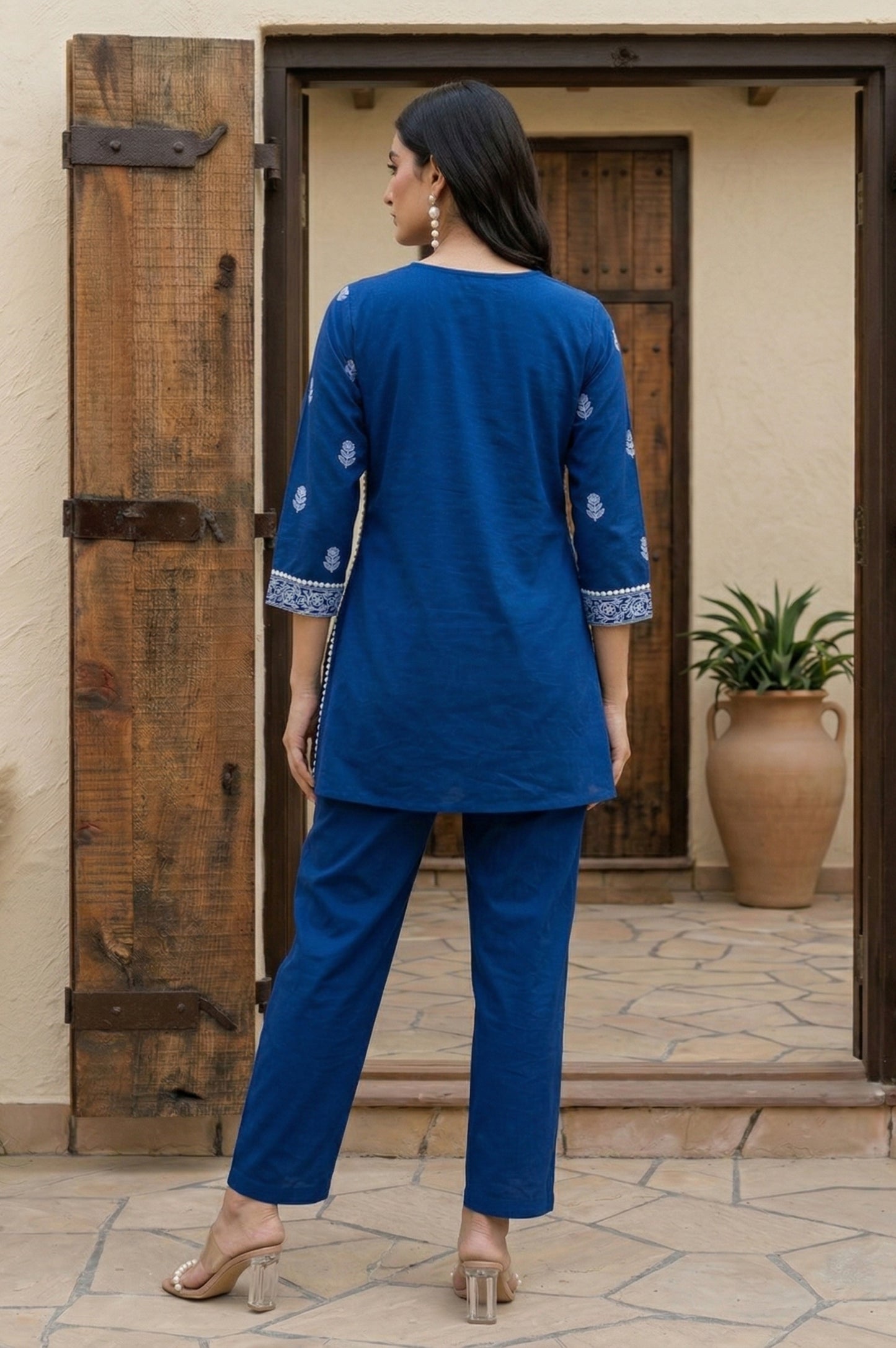 Dresoul Pure Cotton Embroidered Co-Ord Set