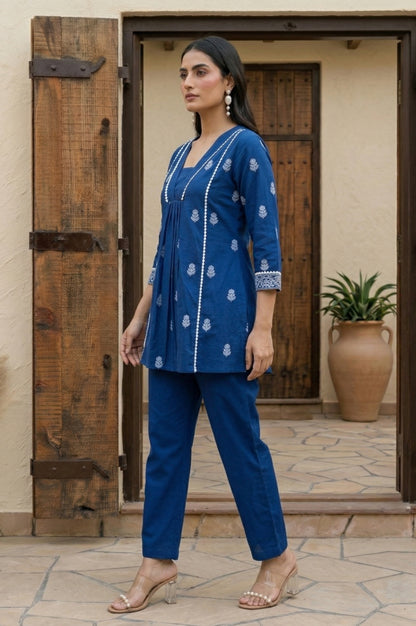 Dresoul Pure Cotton Embroidered Co-Ord Set