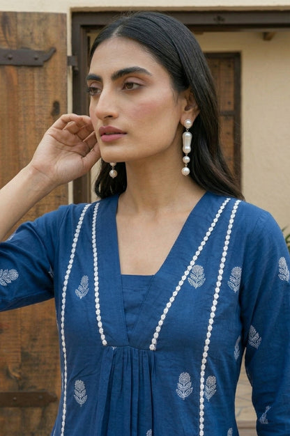 Dresoul Pure Cotton Embroidered Co-Ord Set